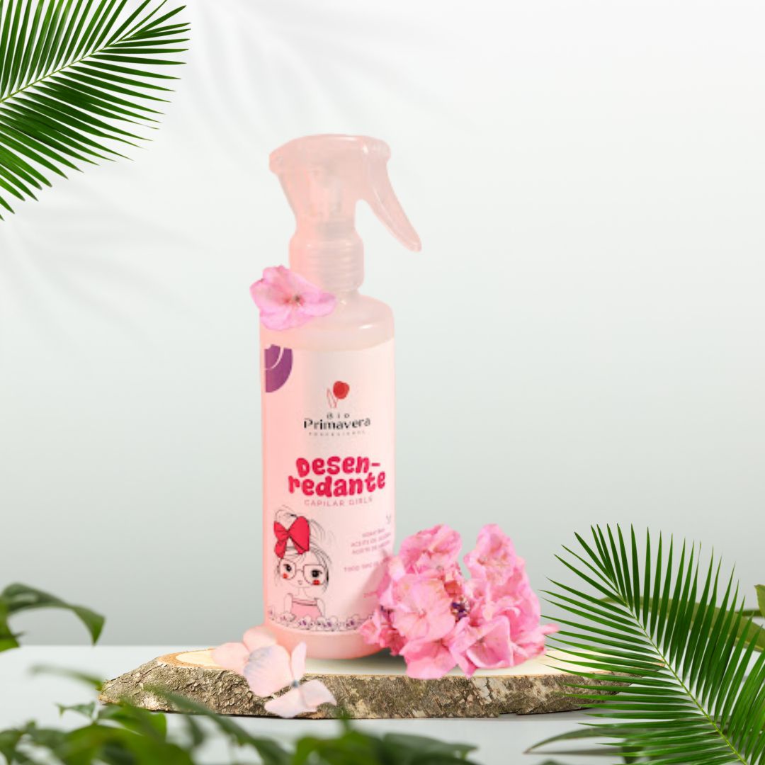 Girls Hair Detangler with Keratin, Jojoba Oil, Argan Oil. For all hair types.