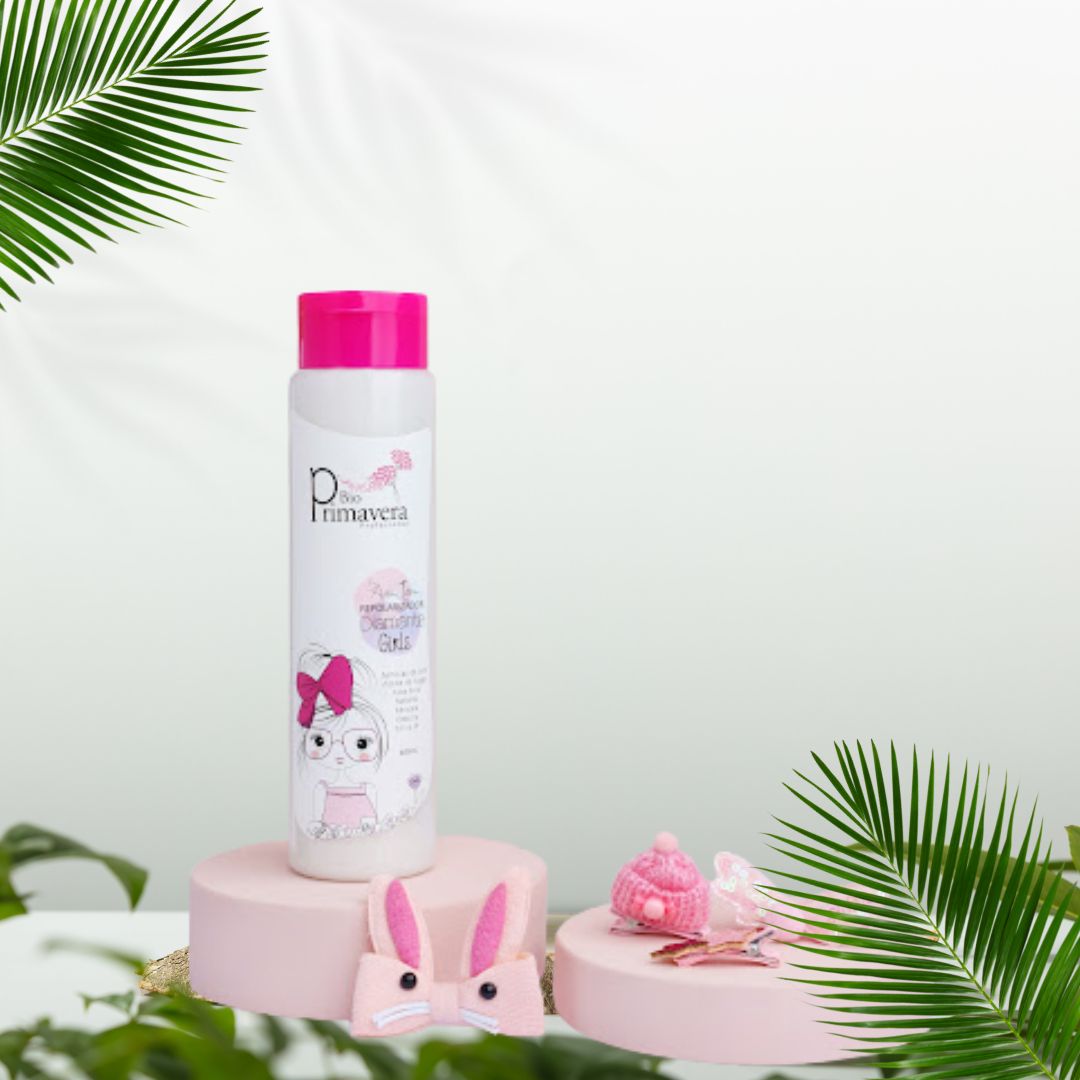 Girls Repolarizer (Conditioner) with Extracts of Aloe Vera, Onion, Argan Oil, Panthenol, Keratin, Flax Seeds and UV Filter.